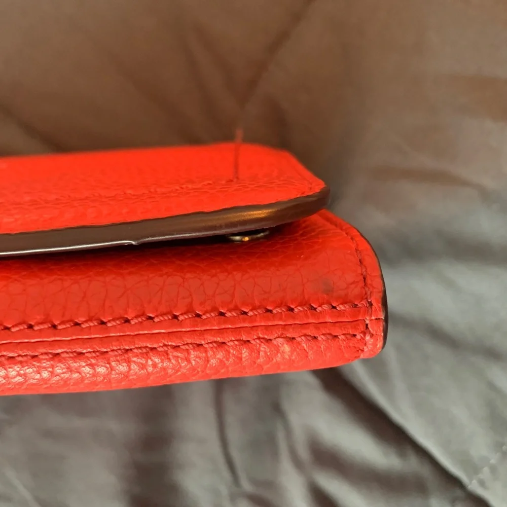 Marc Jacobs Cross Body Wallet
